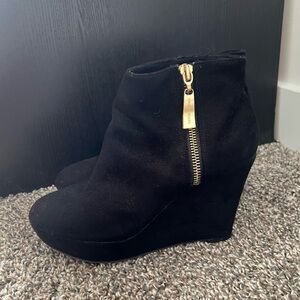 Black suede wedges